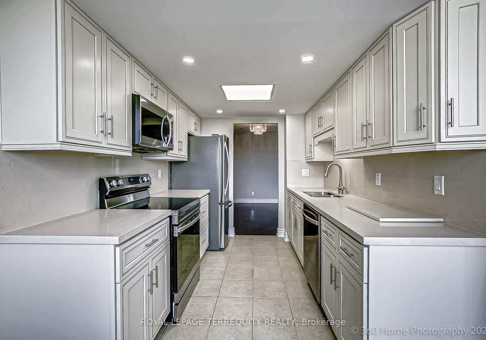 40-richview-road-ne-etobicoke-ontario-w12579978