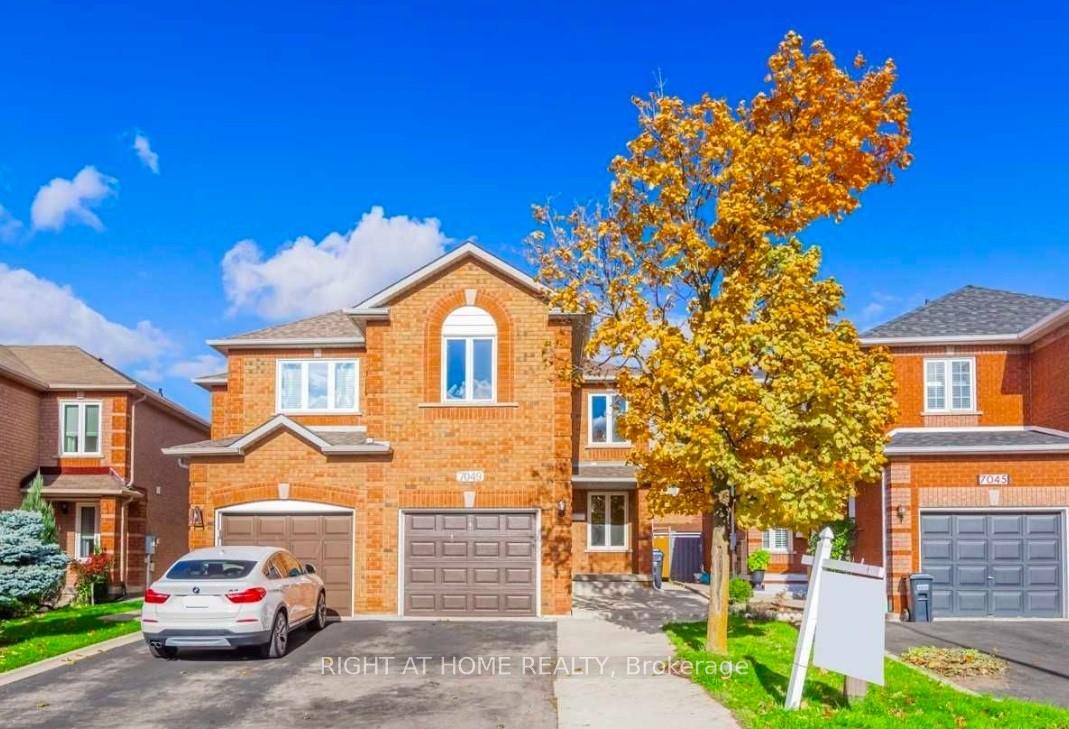 7049-graydon-court-mississauga-ontario-w12580040