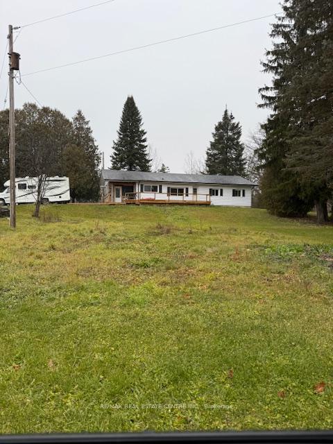 11430-2-line-milton-ontario-w12580206