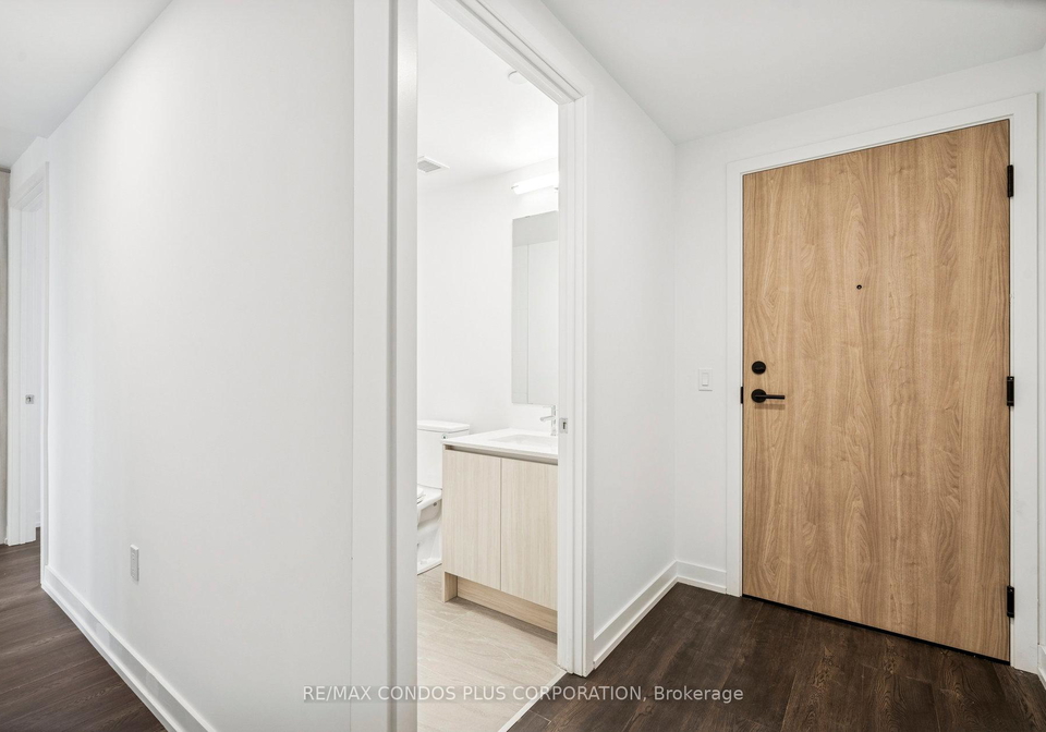 801-the-queensway-806-etobicoke-ontario-w12580316