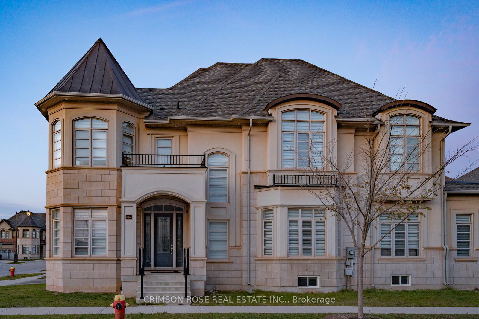 3207-millicent-avenue-oakville-ontario-w12580334