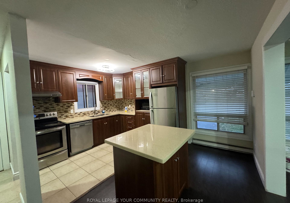 24-grand-river-court-brampton-ontario-w12580550