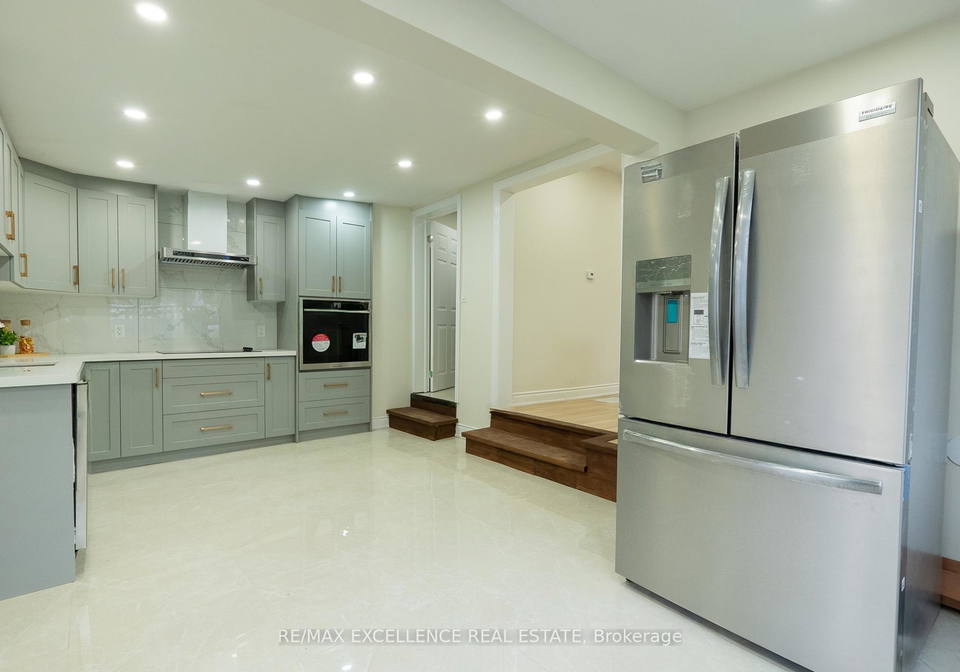 10-draper-street-halton-hills-ontario-w12580574