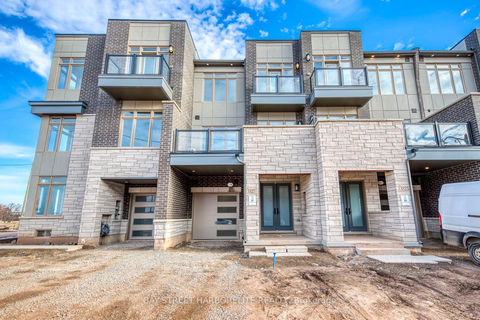 3327-taha-gardens-oakville-ontario-w12580812