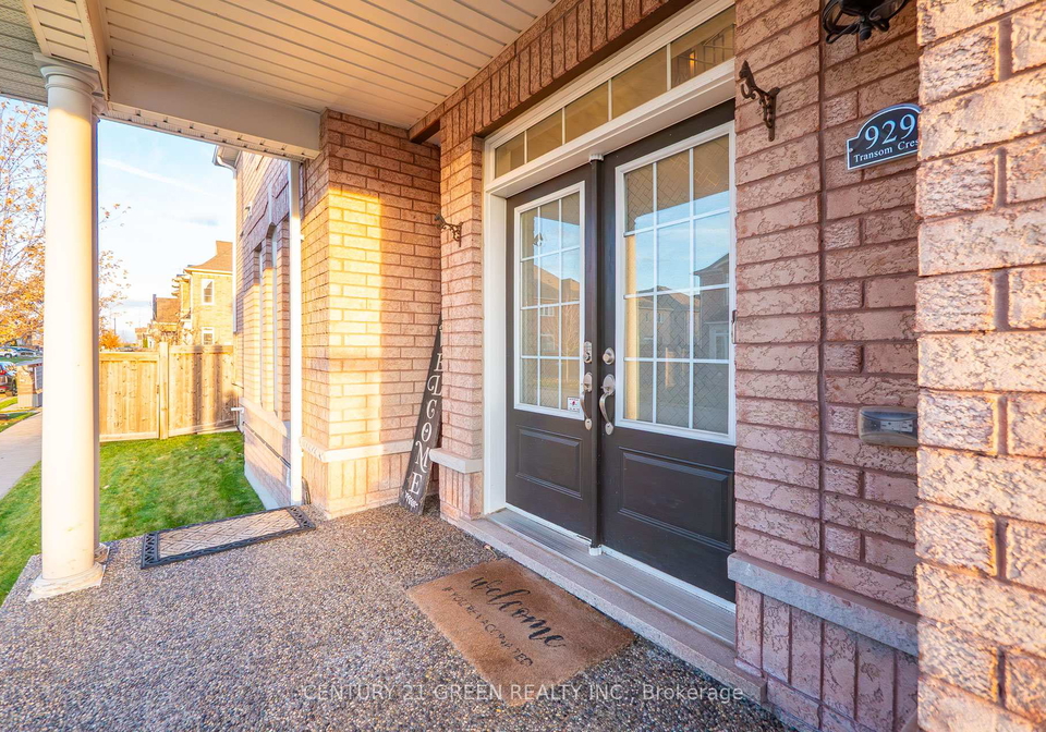 929-transom-crescent-milton-ontario-w12580840