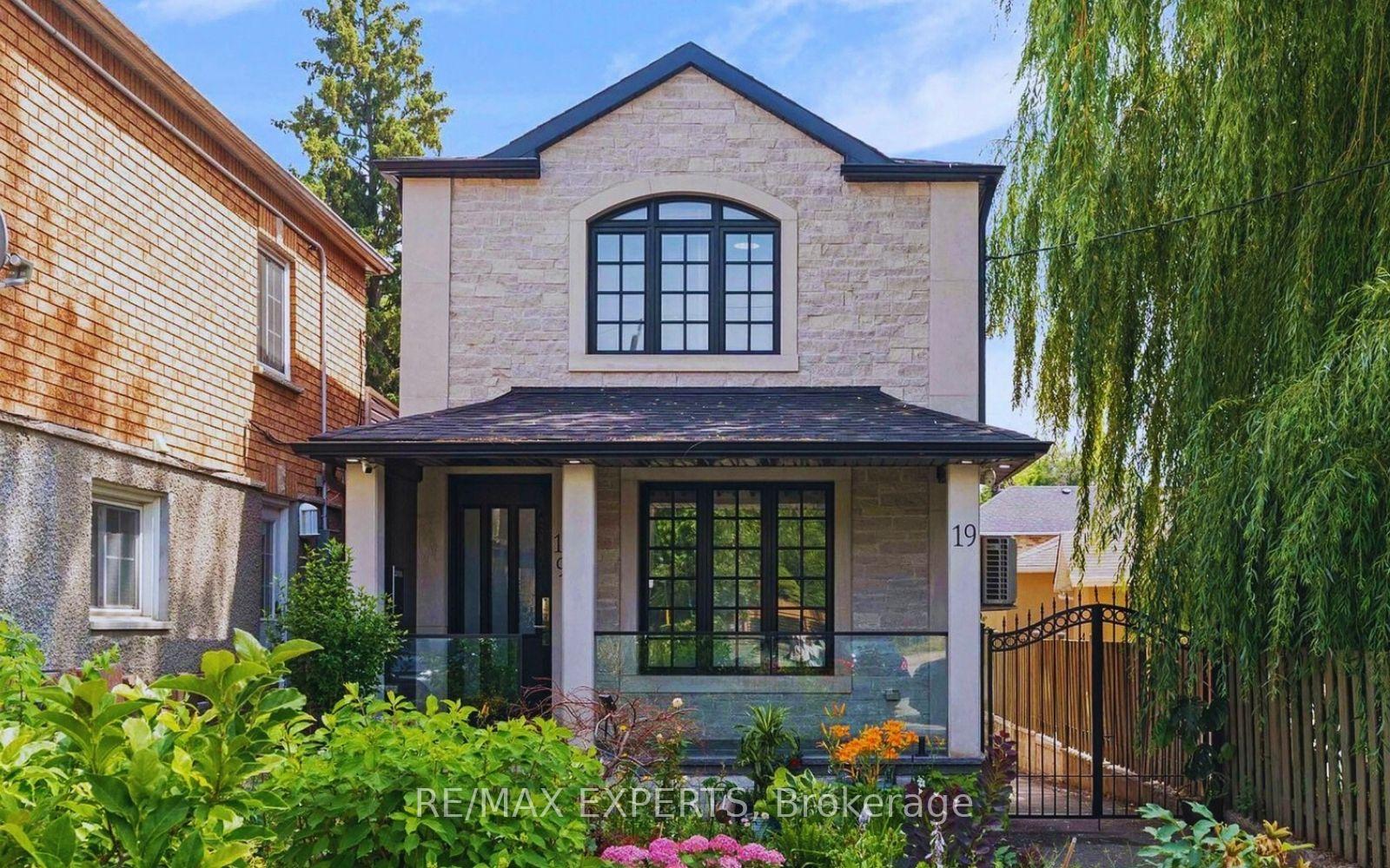 19-kenora-crescent-toronto-ontario-w12581130