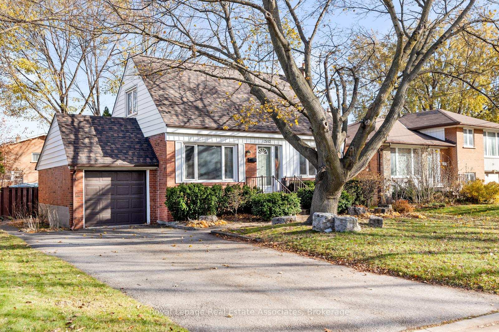 1587-muir-road-mississauga-ontario-w12581396