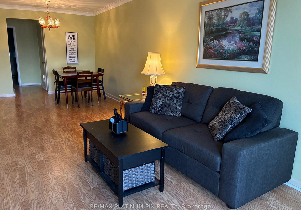 31-ryewood-drive-york-ontario-w12581678