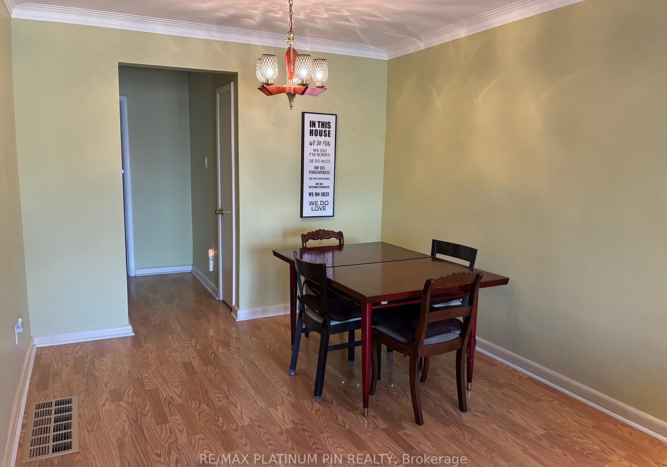 31-ryewood-drive-york-ontario-w12581678