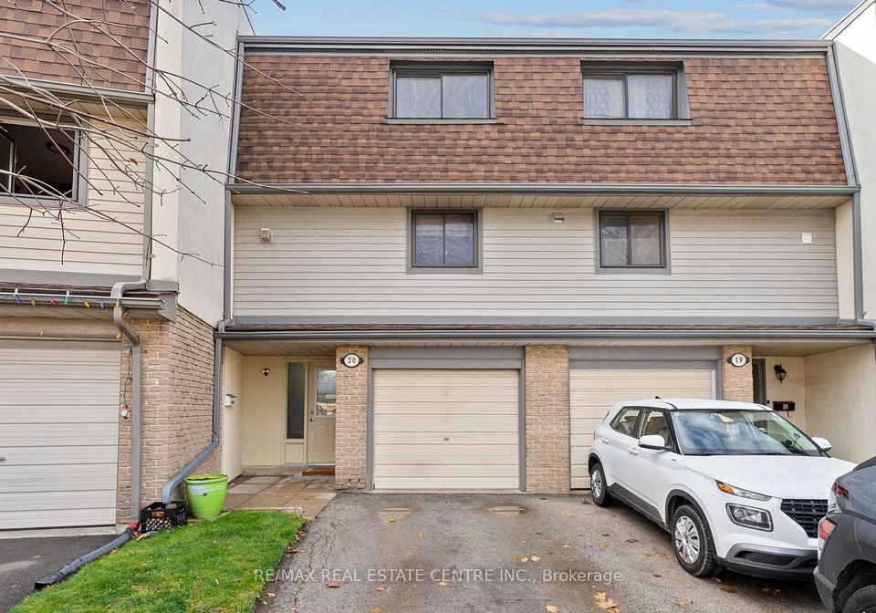 20-ashton-crescent-brampton-ontario-w12581720