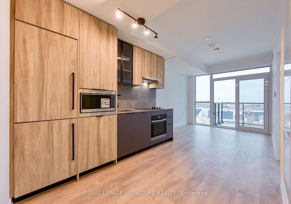 1037-the-queensway-etobicoke-ontario-w12581934