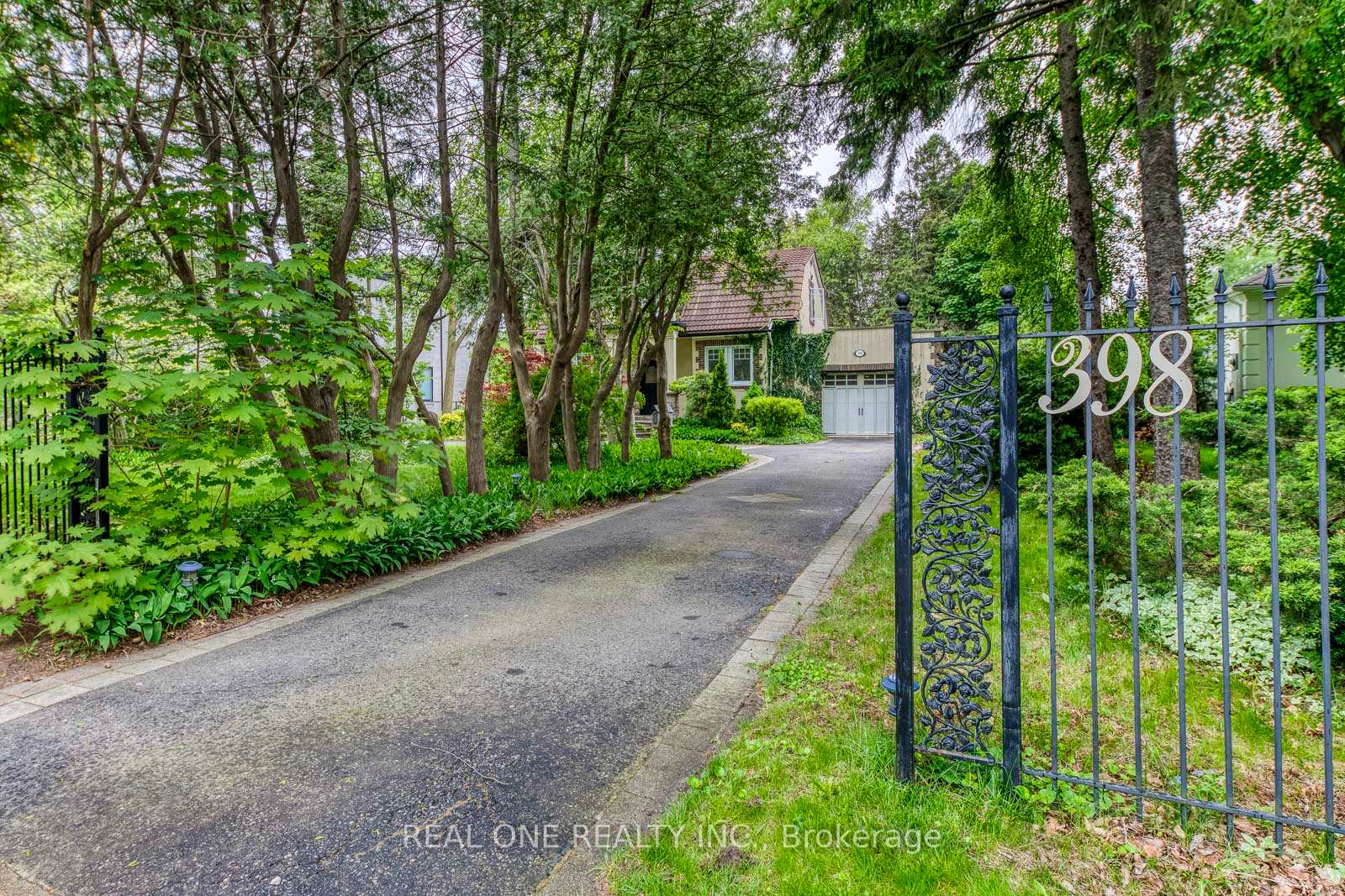 398-maple-grove-drive-oakville-ontario-w12582938