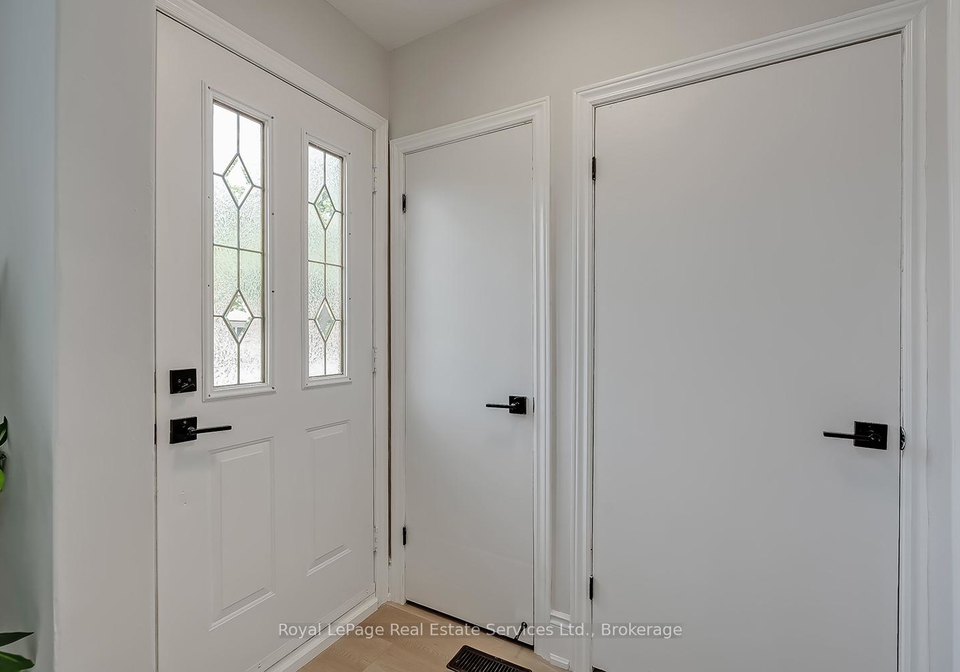 397-bartos-drive-oakville-ontario-w12583312
