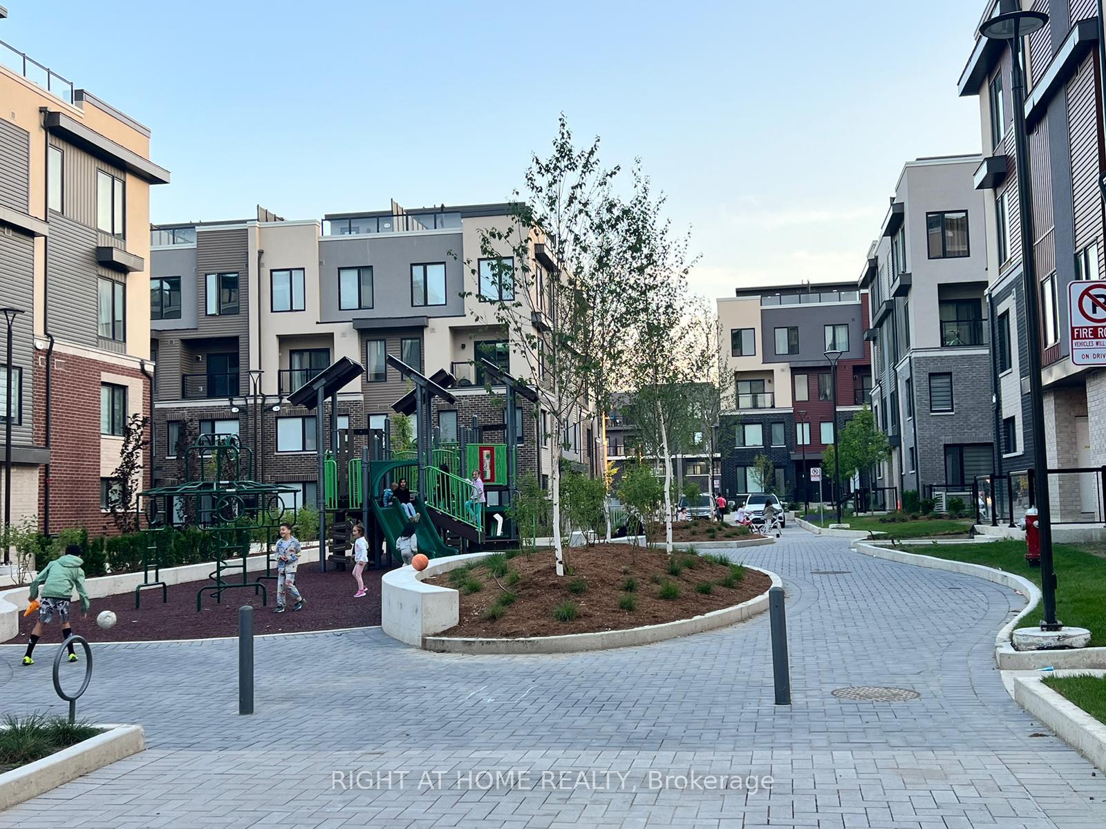 3540-colonial-drive-mississauga-ontario-w12583484