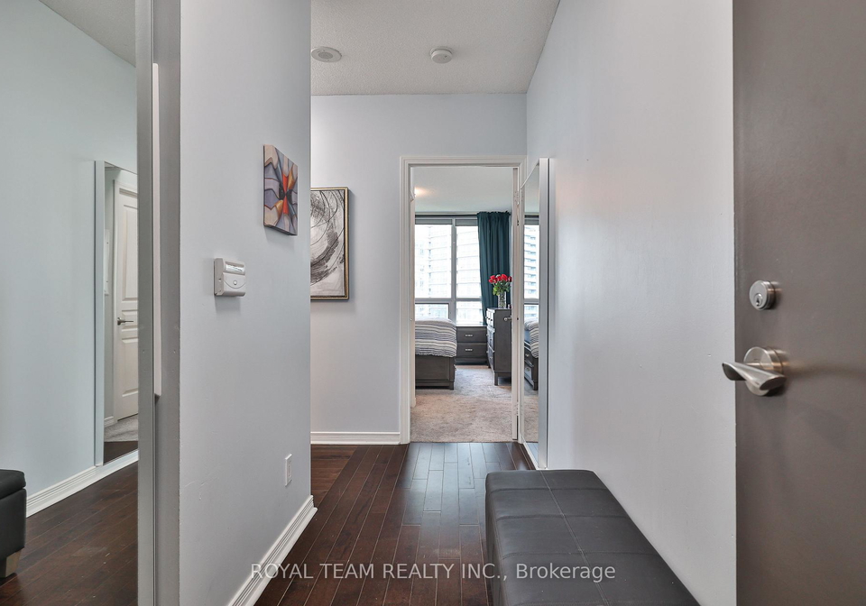2230-lake-shore-boulevard-w-etobicoke-ontario-w12583550