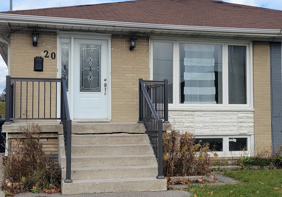 20-heavitree-drive-york-ontario-w12583738
