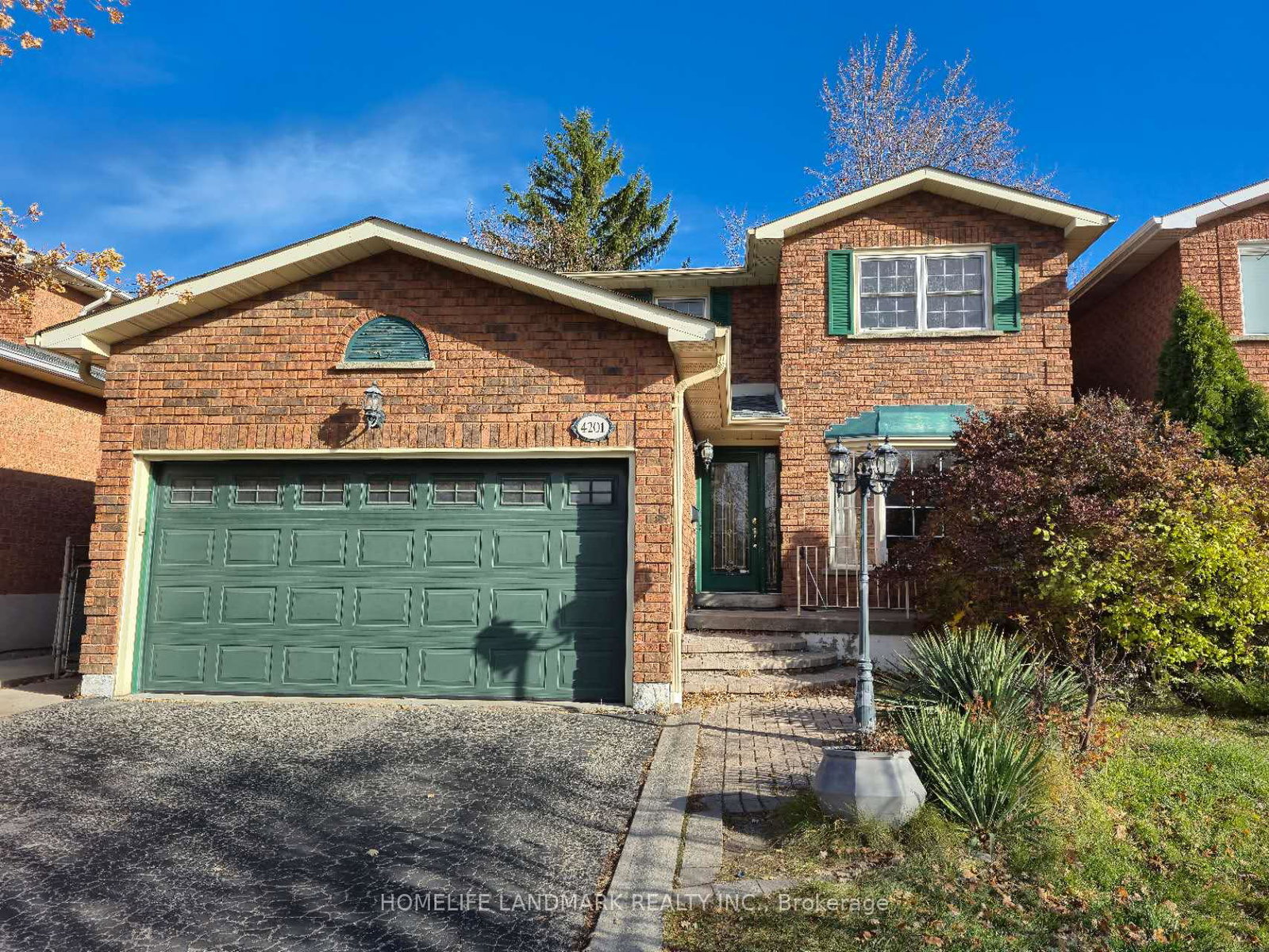 4201-wakefield-crescent-mississauga-ontario-w12583810