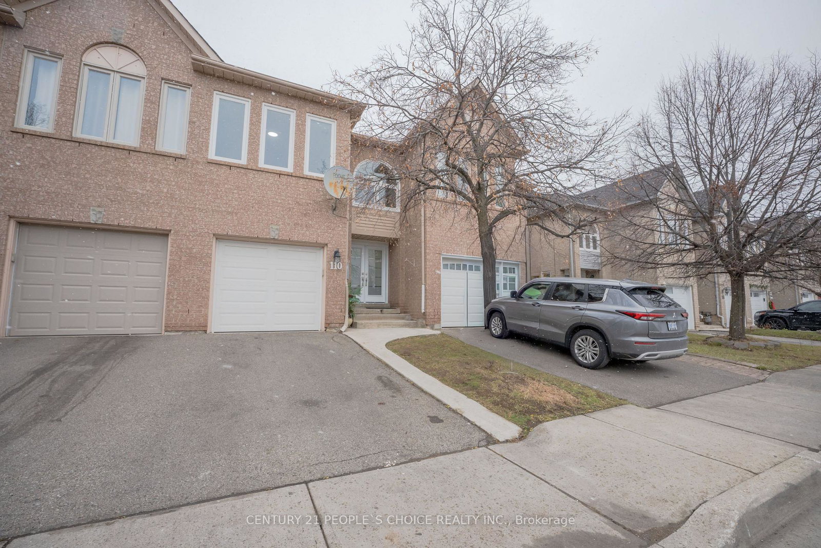 110-goldenlight-circle-brampton-ontario-w12584148