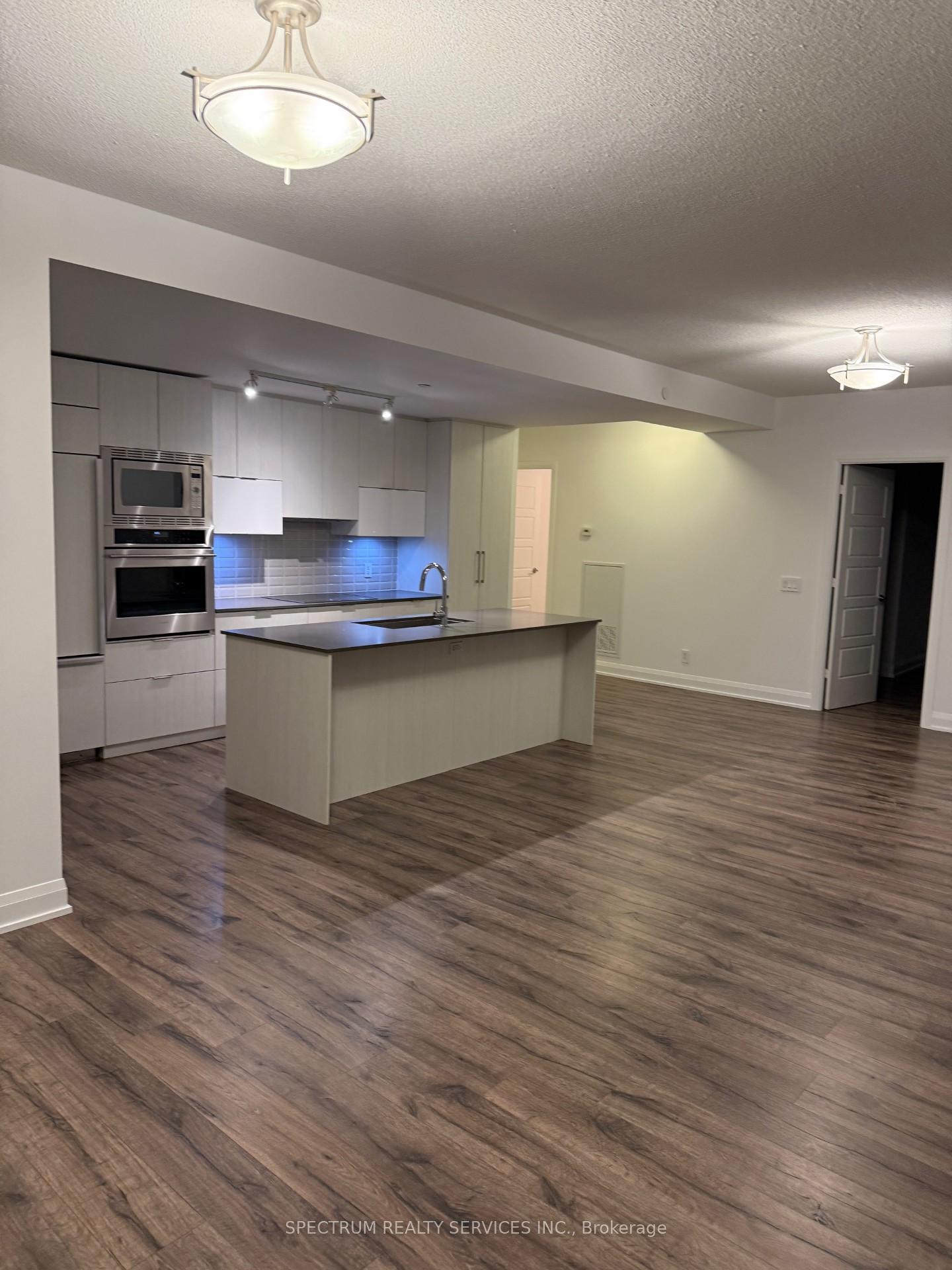 56-annie-craig-drive-etobicoke-ontario-w12584492