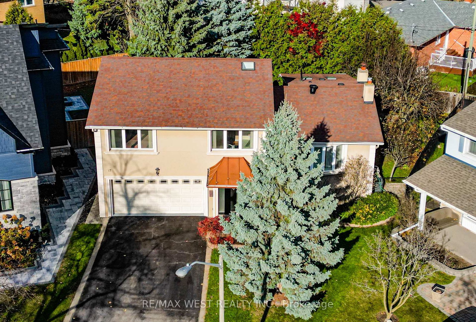 17-clay-court-etobicoke-ontario-w12584494