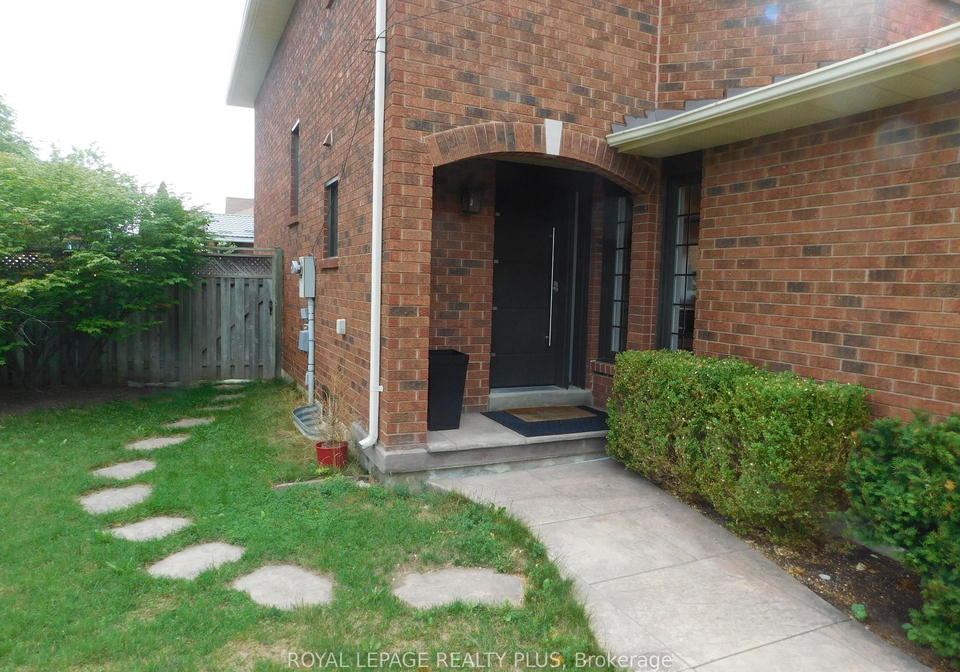 3424-nutcracker-drive-mississauga-ontario-w12584604