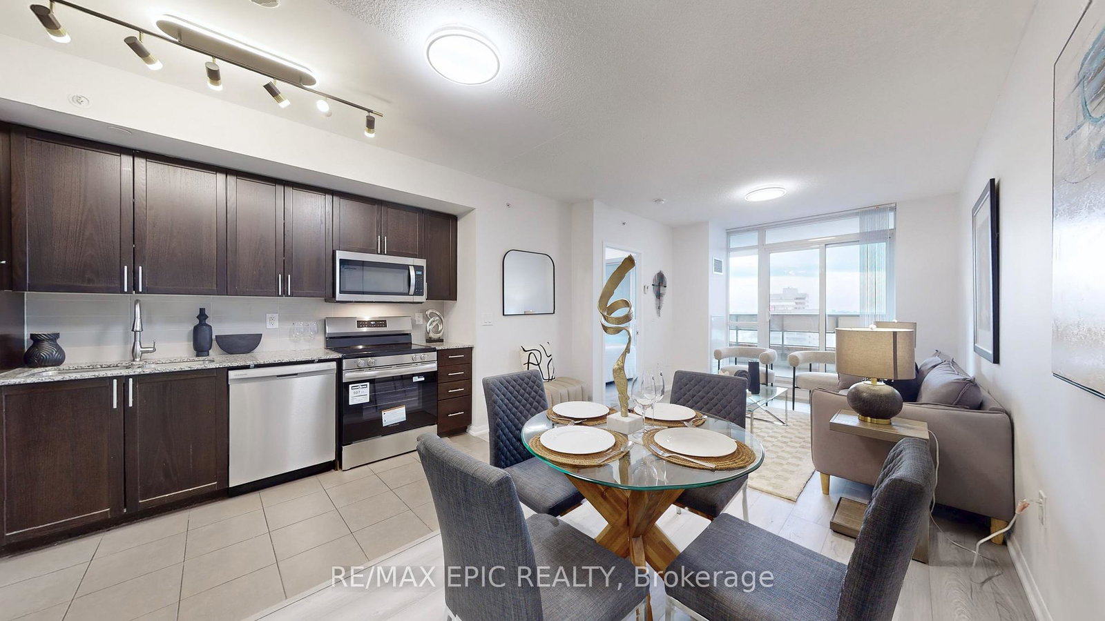 830-lawrence-avenue-w-north-york-ontario-w12584966