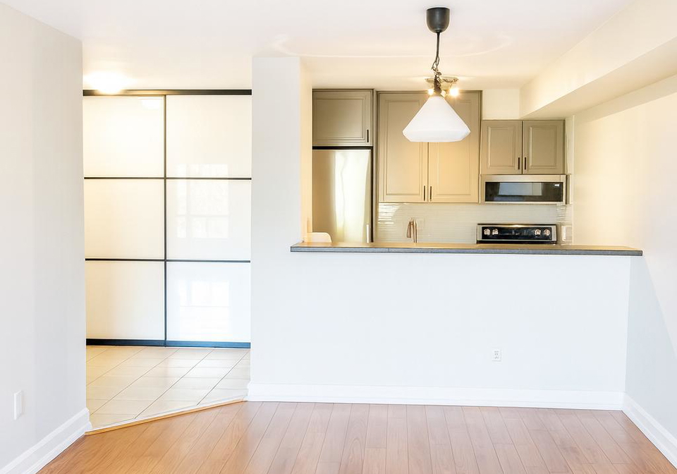1-hickory-tree-road-north-york-ontario-w12585102