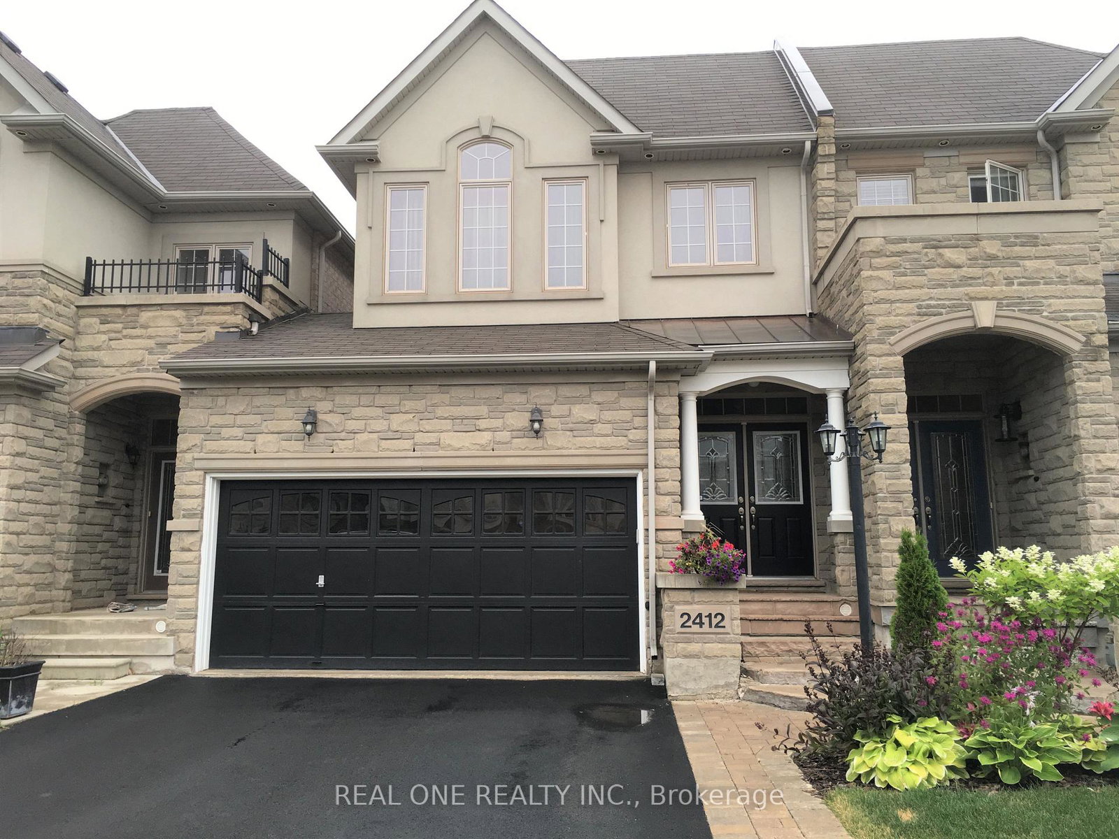 2412-presquile-drive-oakville-ontario-w12585294