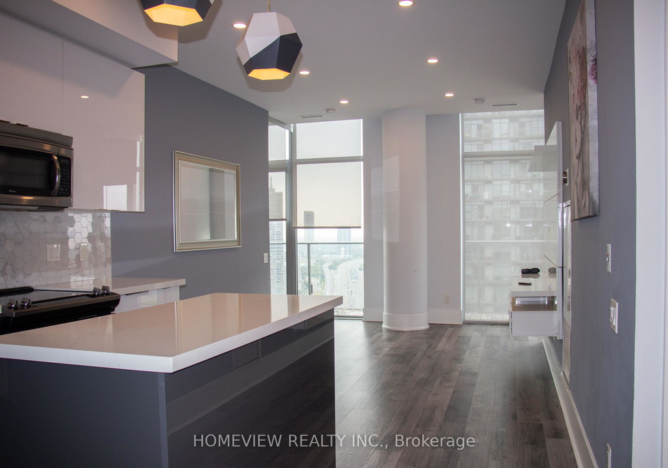 103-the-queensway-toronto-ontario-w12585434