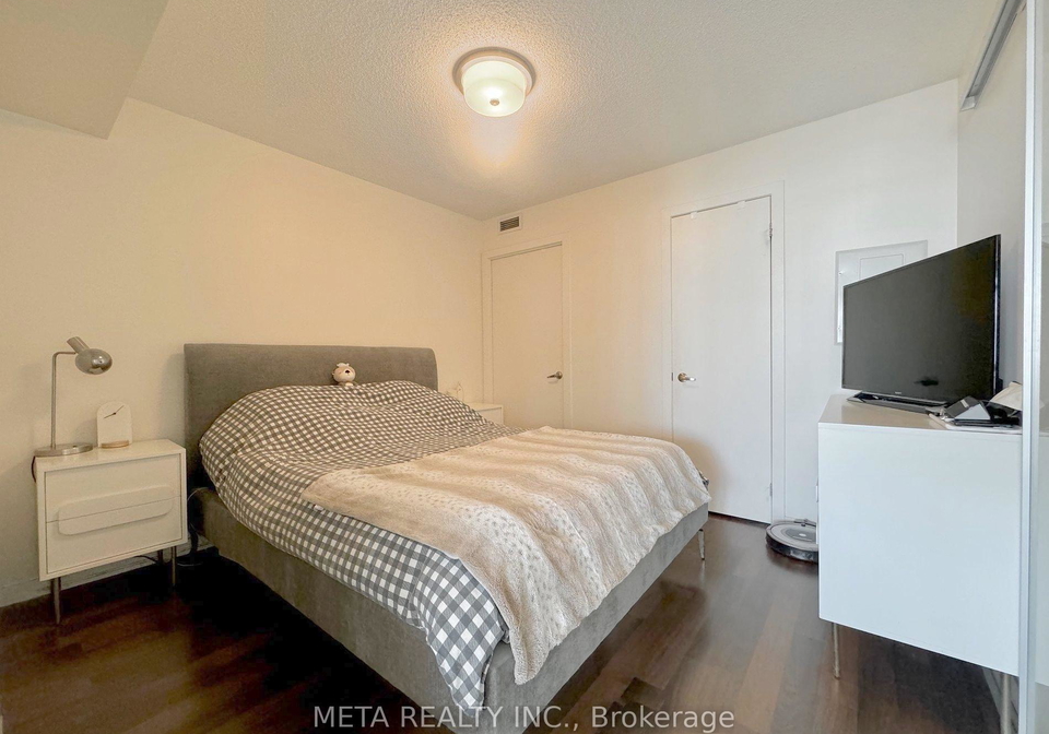 38-joe-shuster-way-toronto-ontario-w12585666