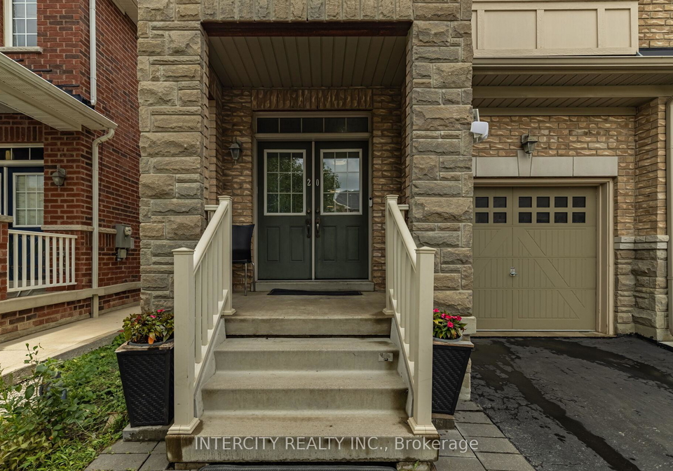20-vanderpool-crescent-brampton-ontario-w12585944