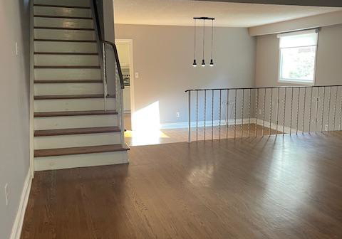 2086-thornlea-drive-oakville-ontario-w12586144