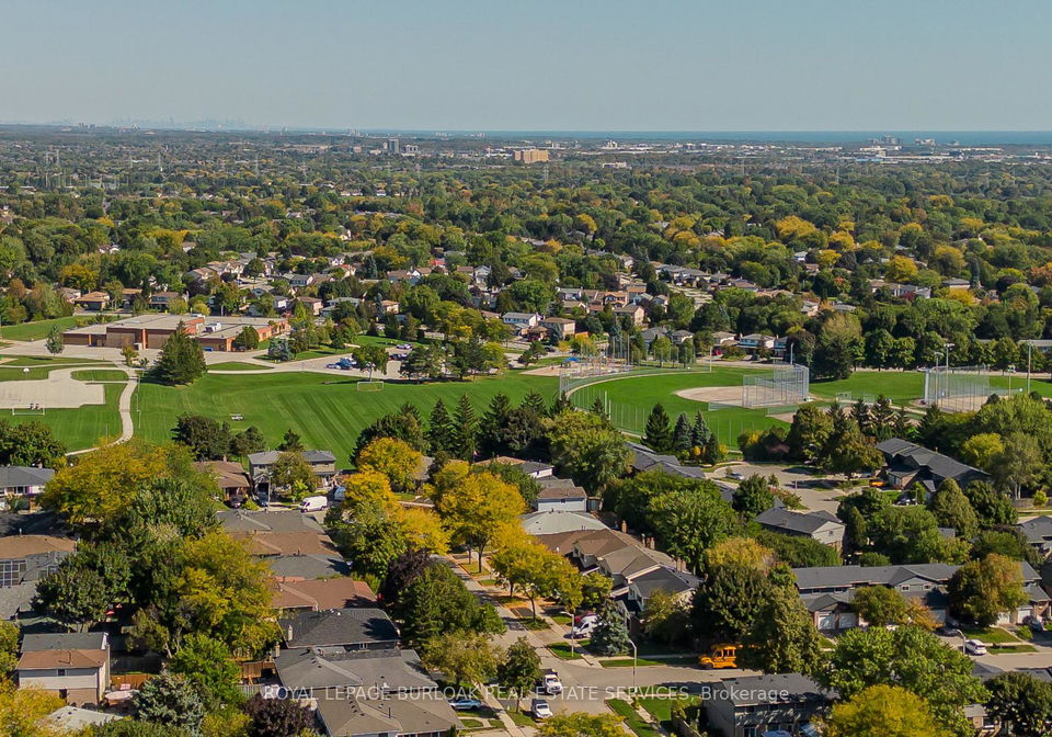 1415-hazelton-boulevard-burlington-ontario-w12586862