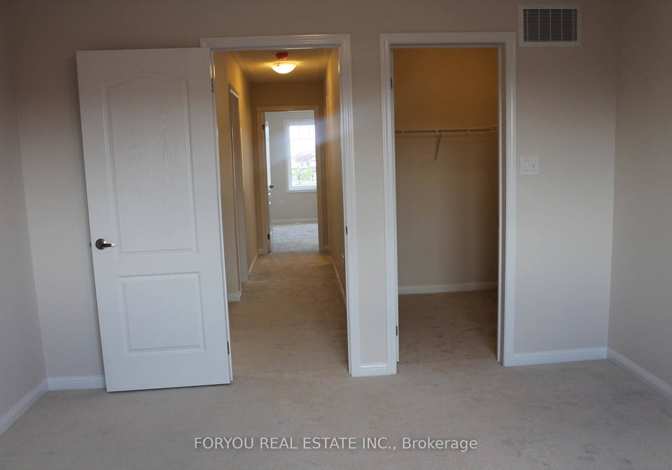 26-memory-lane-brampton-ontario-w12586890