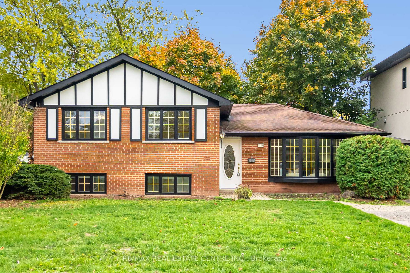5288-mericourt-road-burlington-ontario-w12587052