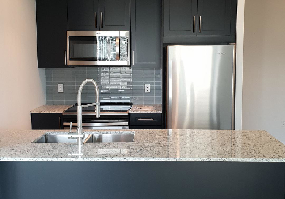 4055-parkside-village-drive-mississauga-ontario-w12587086