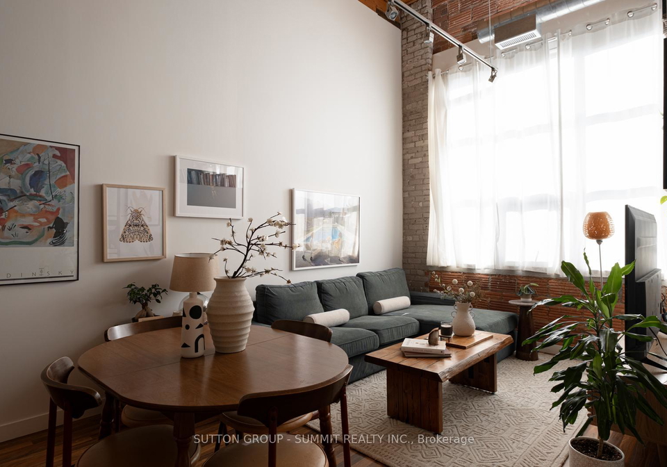 2154-dundas-street-w-toronto-ontario-w12587226