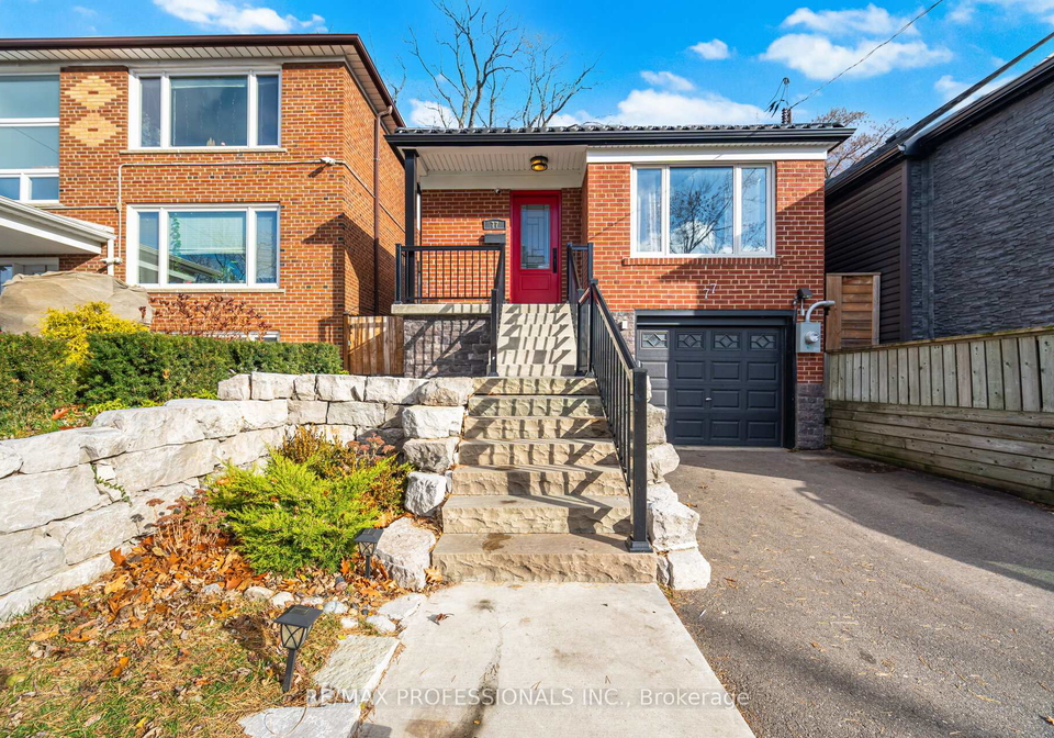 77-grandville-avenue-toronto-ontario-w12587424