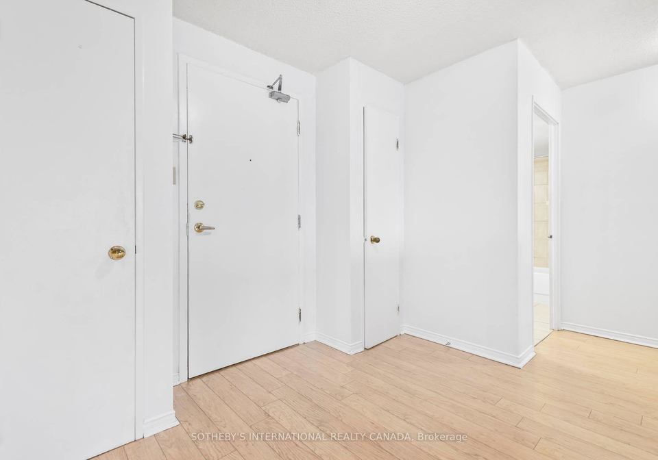 115-hillcrest-avenue-mississauga-ontario-w12587764