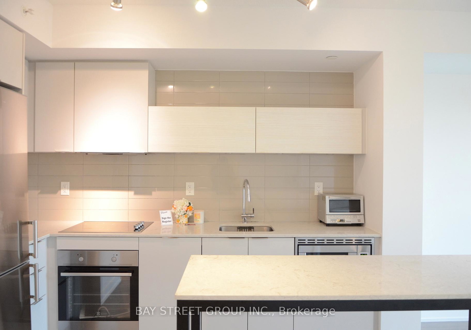 20-thomas-riley-road-etobicoke-ontario-w12588422
