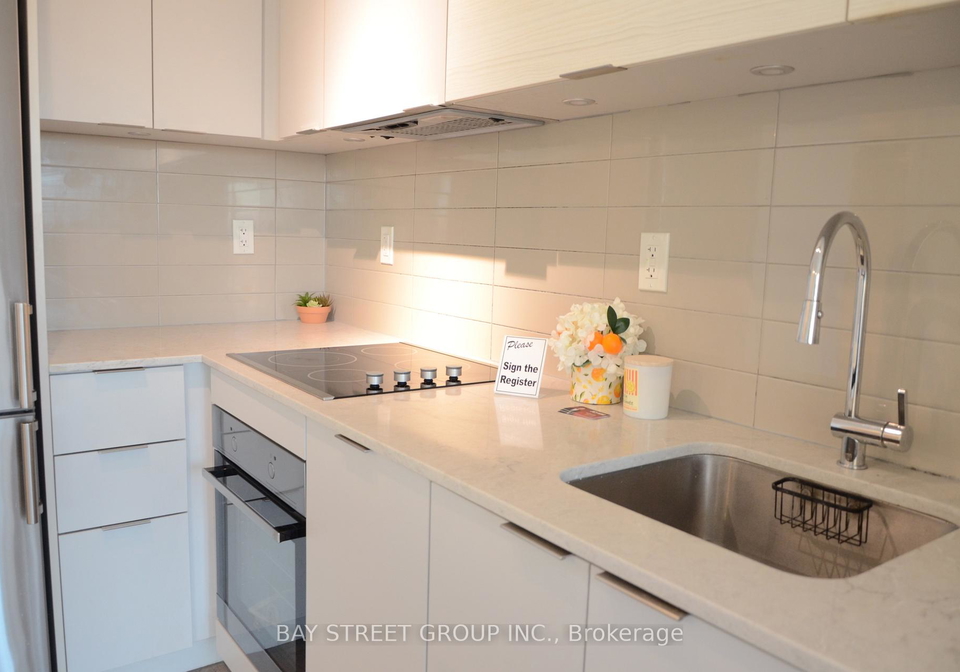20-thomas-riley-road-etobicoke-ontario-w12588422