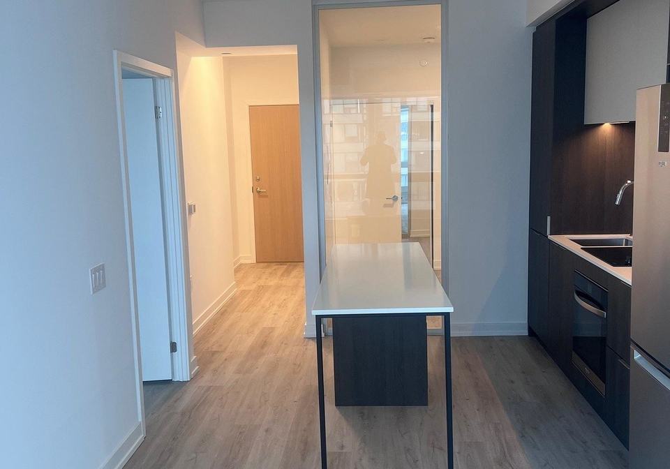 395-square-one-drive-mississauga-ontario-w12588606