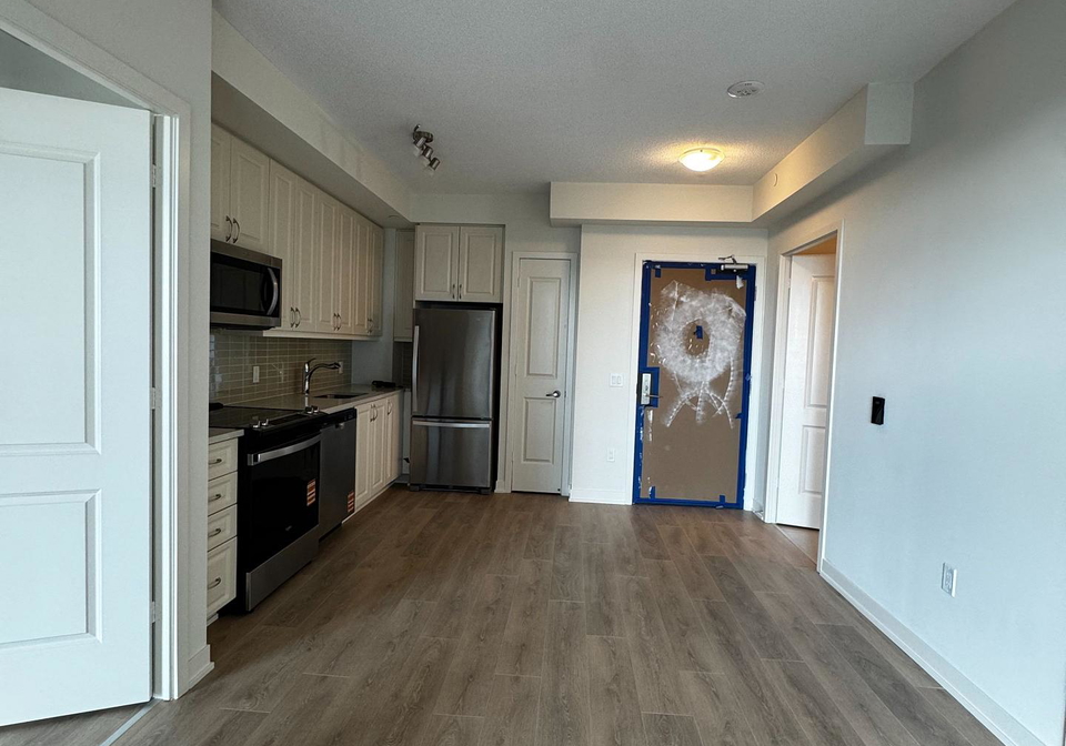 38-annie-craig-drive-etobicoke-ontario-w12588804