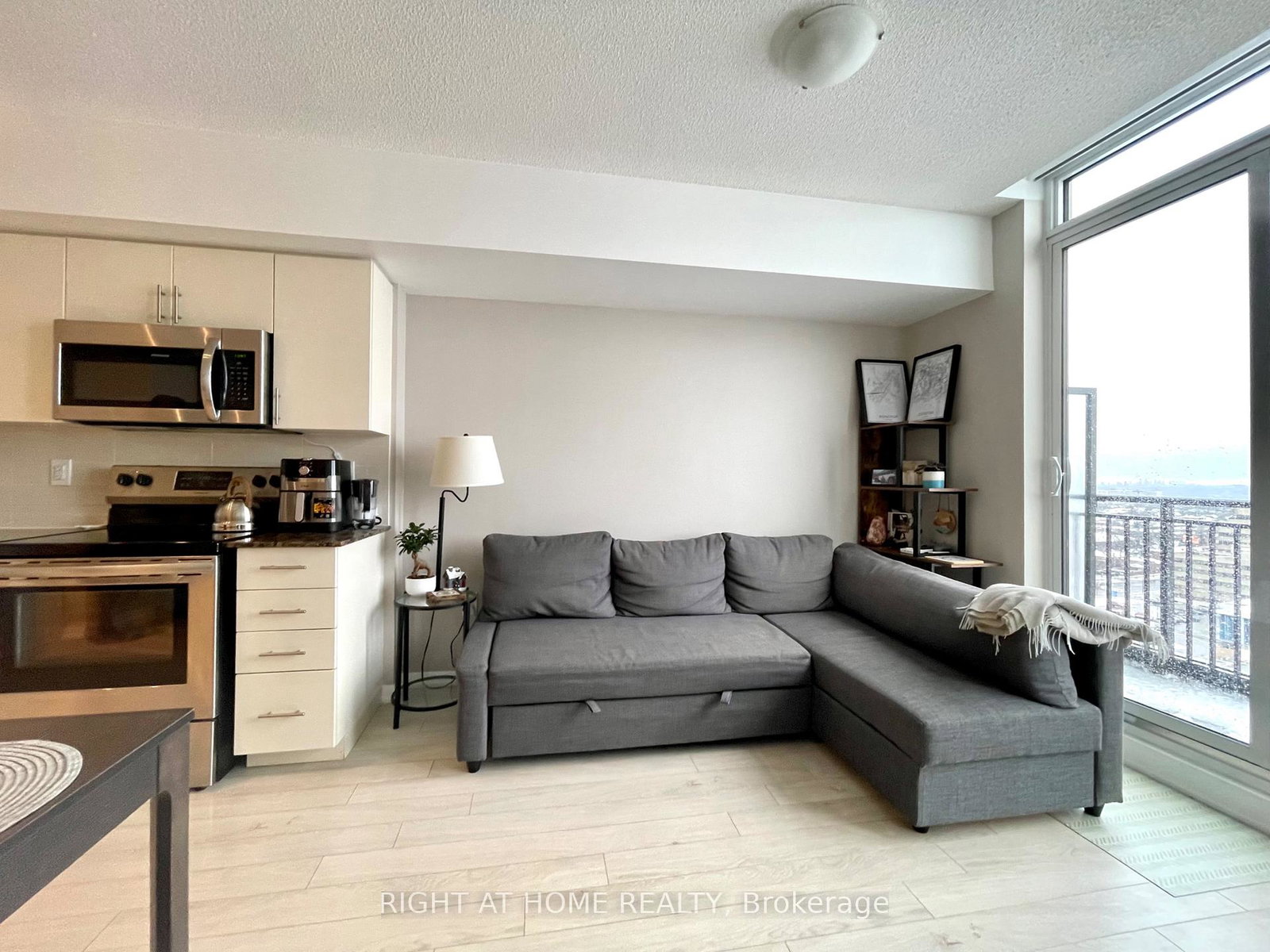 3091-dufferin-street-north-york-ontario-w12588914