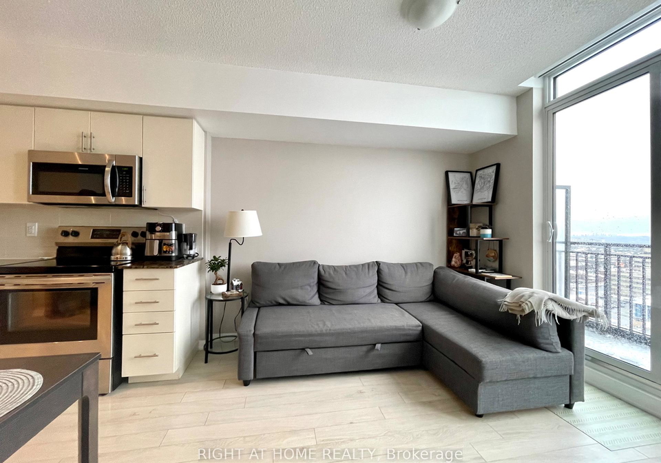 3091-dufferin-street-north-york-ontario-w12588914