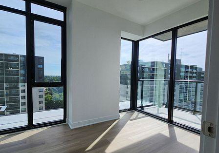 86-dundas-street-e-mississauga-ontario-w12588956