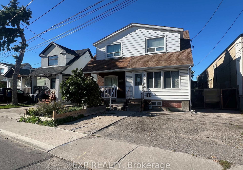 1126-roselawn-avenue-north-york-ontario-w12589050
