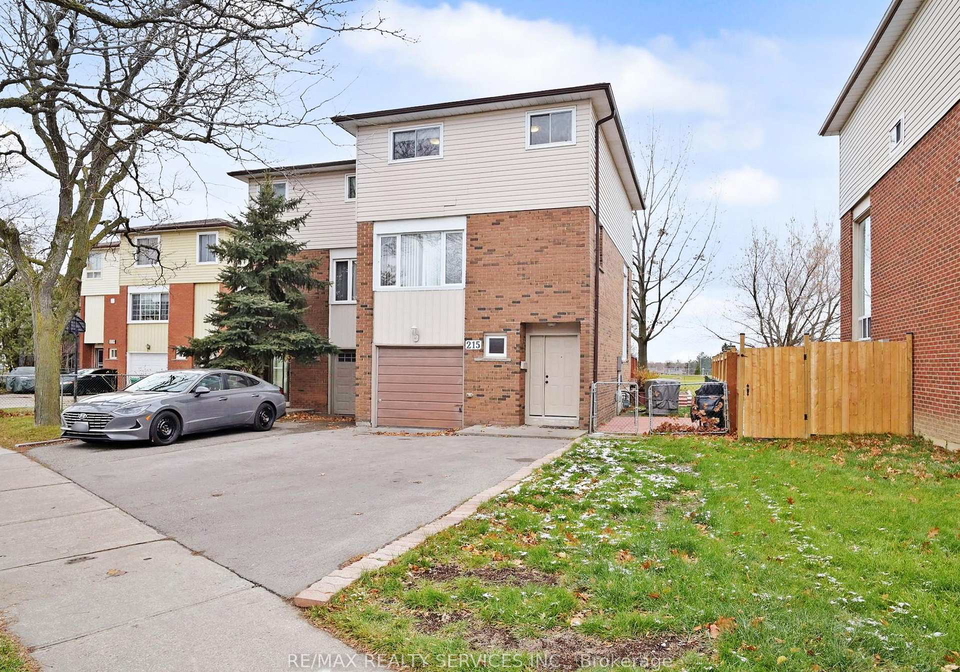 215-kingswood-drive-brampton-ontario-w12589870