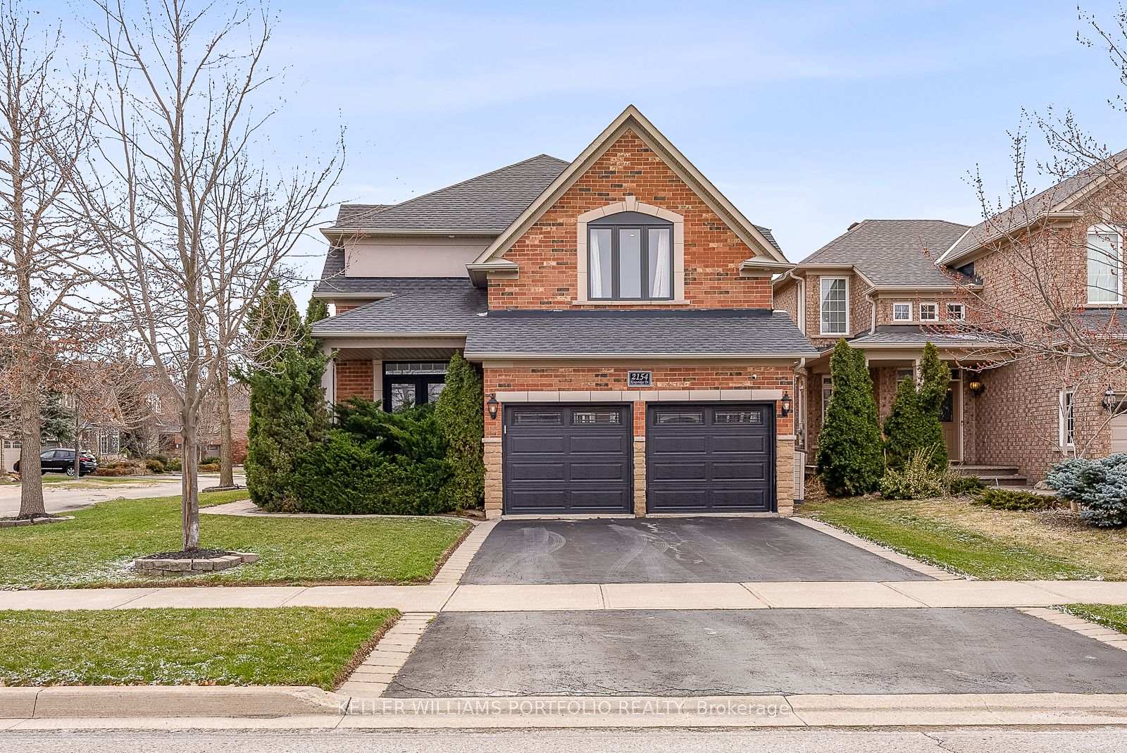2154-kingsridge-drive-oakville-ontario-w12590448