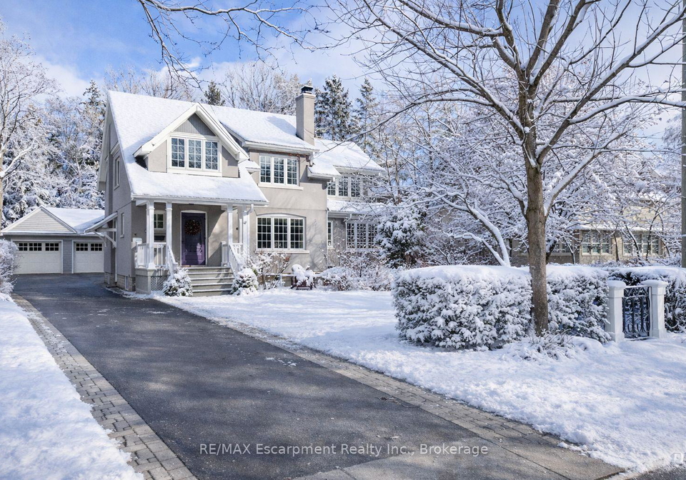 247-douglas-avenue-oakville-ontario-w12590500